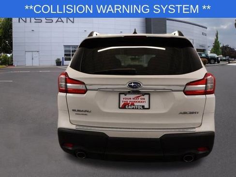 Used 2022 Subaru Ascent Premium w/ Convenience Package image 4