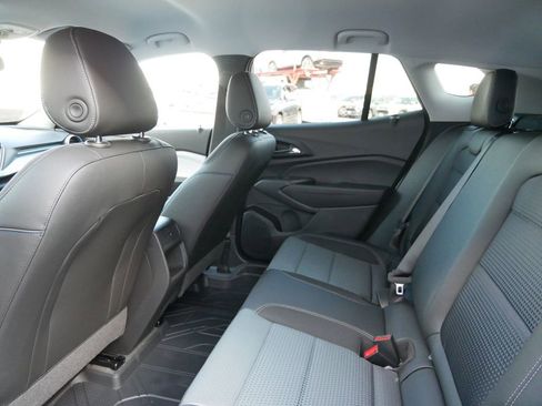 New 2026 Chevrolet Trax LT w/ Driver Confidence Package image 17