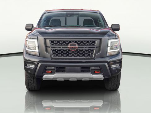 Used 2024 Nissan Titan PRO-4X w/ Pro-4x Utility Package image 8
