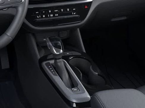 New 2026 Buick Envista Avenir image 23