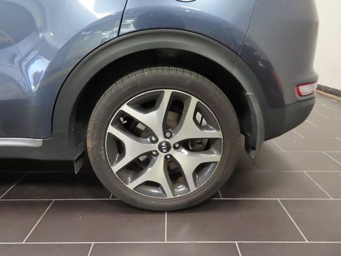 Used 2018 Kia Sportage SX image 16