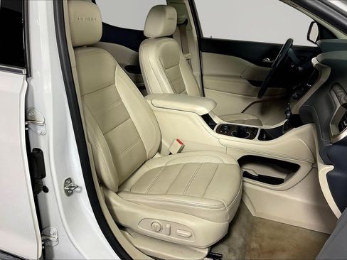 Used 2020 GMC Acadia Denali w/ Technology Package image 30