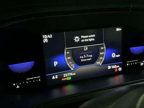 Certified 2023 Volkswagen Taos SE FWD image 16