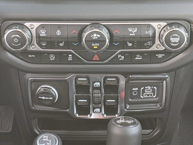 New 2025 Jeep Wrangler Unlimited Sahara AWD/4WD image 15