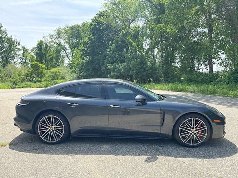 Used 2022 Porsche Panamera GTS w/ Premium Package AWD/4WD image 6