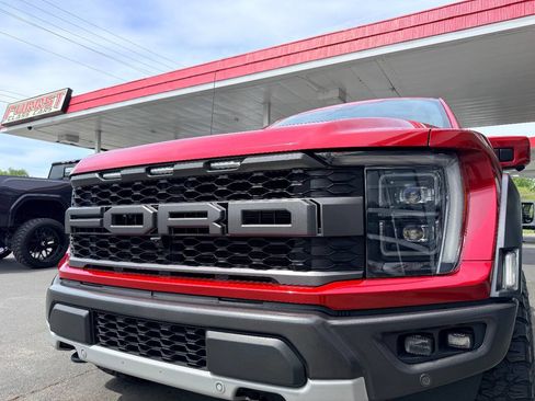 Used 2022 Ford F150 Raptor w/ Equipment Group 801A High AWD/4WD image 18