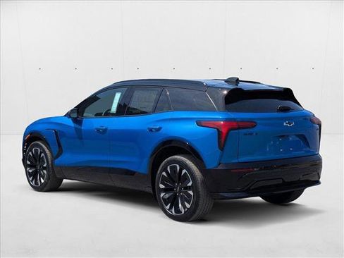 New 2025 Chevrolet Blazer EV RS image 8