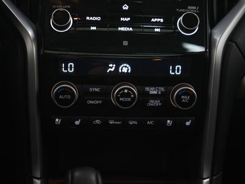 Used 2021 Subaru Ascent Touring w/ Popular Package #2 AWD/4WD image 22