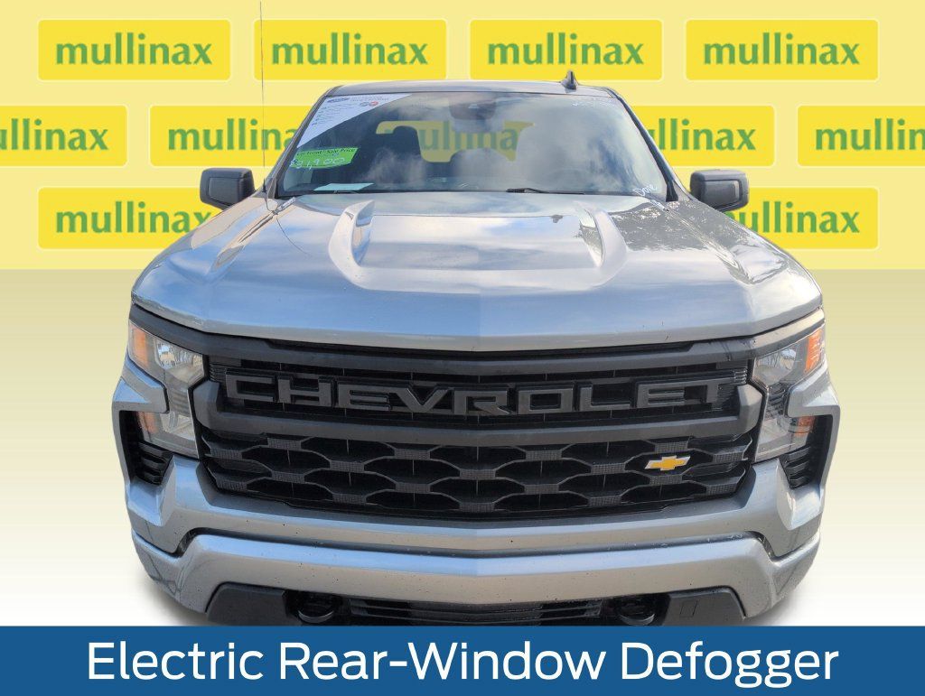Used 2025 Chevrolet Silverado 1500 Custom RWD image 14