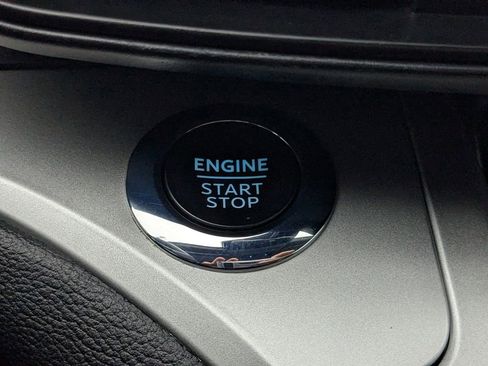 Used 2022 Ford Explorer XLT w/ Class IV Trailer Tow Package image 30