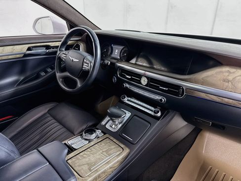 Used 2021 Genesis G90 5.0 Ultimate AWD/4WD image 31