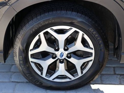 Used 2021 Subaru Forester Premium image 56