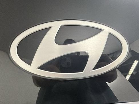 Used 2025 Hyundai Ioniq 5 SEL RWD image 8