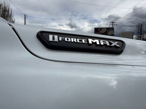 Used 2026 Toyota 4Runner Platinum AWD/4WD image 13