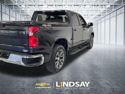 Used 2024 Chevrolet Silverado 1500 LT AWD/4WD image 9