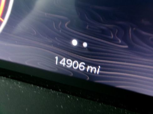 Certified 2024 Jeep Wagoneer Series II image 15