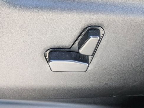 Certified 2020 Jeep Grand Cherokee Altitude image 18