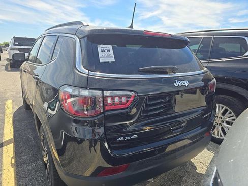 Used 2024 Jeep Compass Limited AWD/4WD image 6