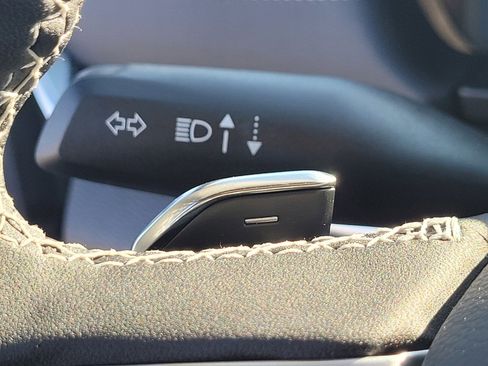 New 2025 Jeep Grand Cherokee L Altitude image 23