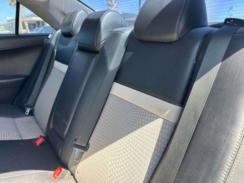 Used 2014 Toyota Camry SE w/ Fleet Convenience Package image 9