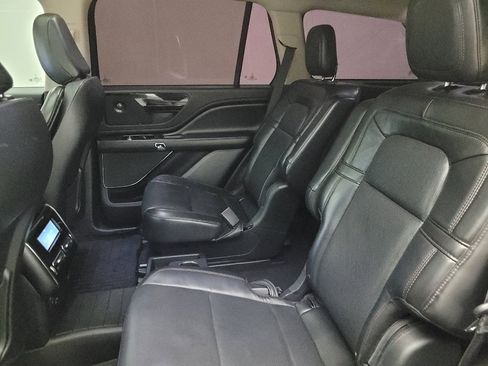 Used 2021 Lincoln Aviator Reserve RWD image 18