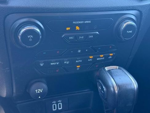 Used 2022 Ford Ranger XLT w/ Equipment Group 302A High AWD/4WD image 17