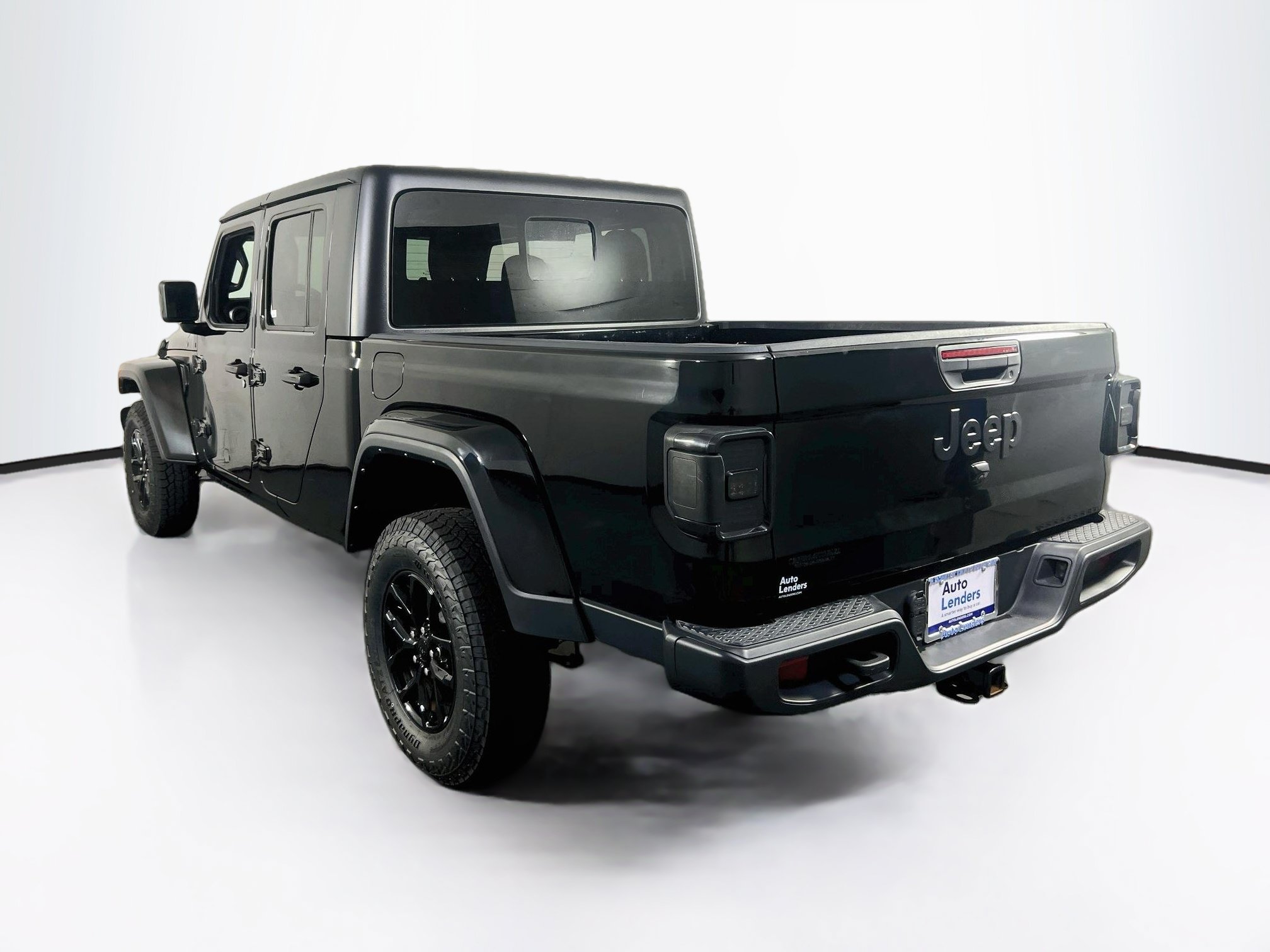 Used 2023 Jeep Gladiator Sport AWD/4WD image 7