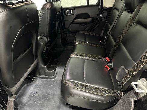 Used 2021 Jeep Wrangler Unlimited Sahara AWD/4WD image 46