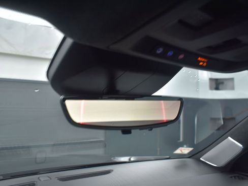 Certified 2023 Cadillac Escalade ESV Sport Platinum w/ LPO, ONYX Package image 24