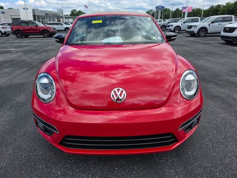 Used 2014 Volkswagen Beetle R-Line FWD image 8