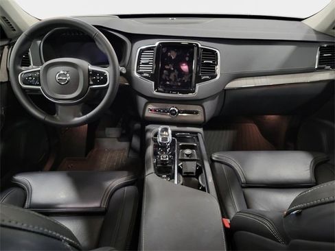 Used 2025 Volvo XC90 B6 Ultra w/ Protection Package Premier image 24