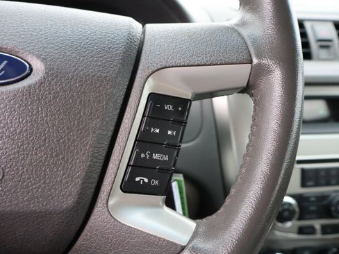 Used 2012 Ford Fusion Hybrid image 29