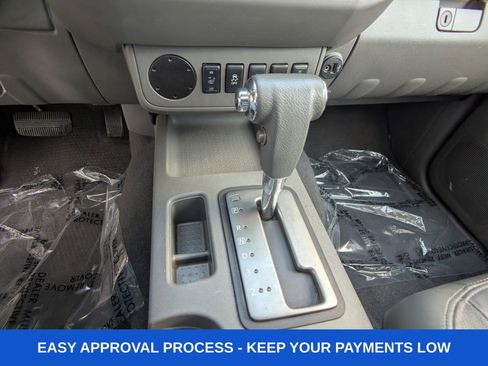 Used 2019 Nissan Frontier SL RWD image 31