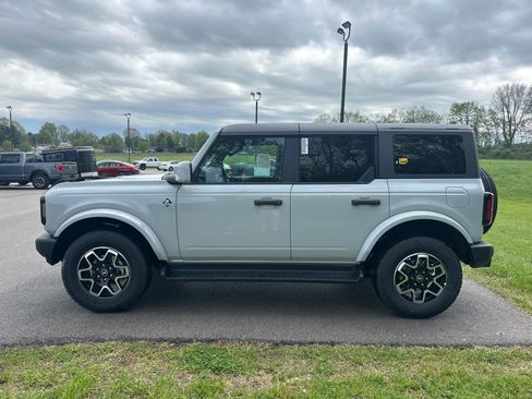 New 2026 Ford Bronco Outer Banks AWD/4WD image 11