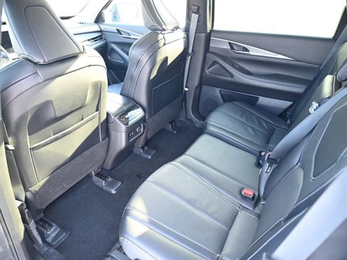 Used 2023 INFINITI QX60 Luxe image 36