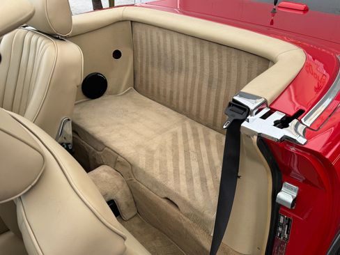 Used 1989 Mercedes-Benz 560 SL image 17