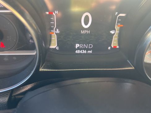 Used 2022 Jeep Wrangler Unlimited Sahara w/ LED Lighting Group image 21