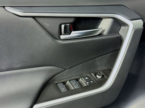New 2025 Toyota RAV4 XLE image 21