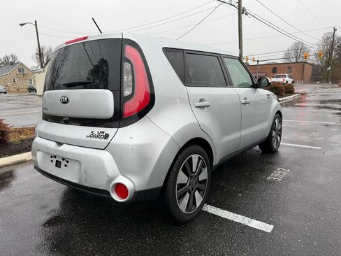 Used 2015 Kia Soul ! w/ Sun & Sound Package image 4