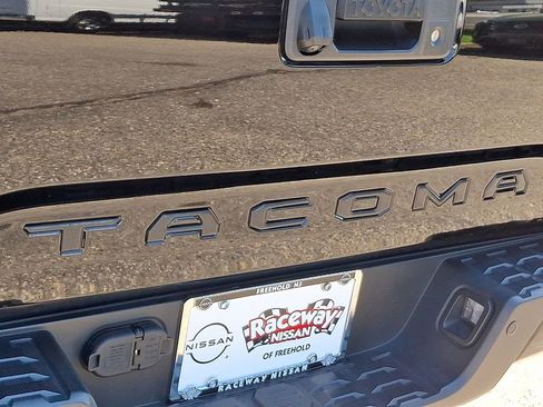 Used 2023 Toyota Tacoma TRD Pro AWD/4WD image 30