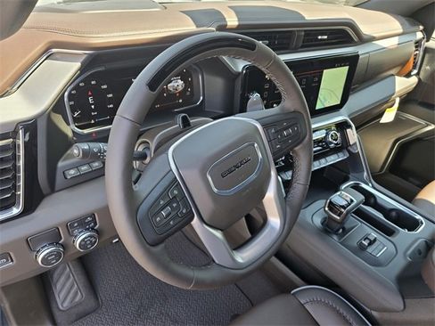 New 2026 GMC Sierra 1500 Denali image 9