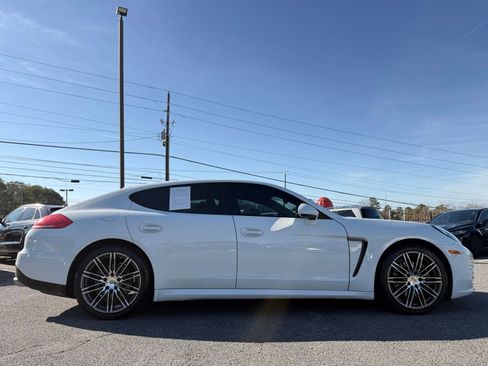 Used 2016 Porsche Panamera Edition image 6