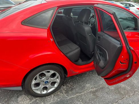 Used 2012 Ford Fiesta SEL image 11