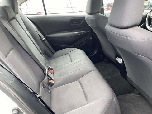 Used 2025 Toyota Corolla LE image 35