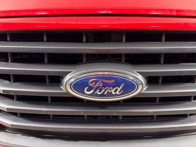 Used 2017 Ford F150 XL w/ Equipment Group 101A Mid RWD image 4