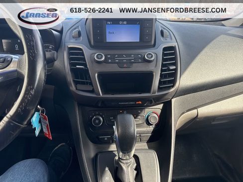 Used 2019 Ford Transit Connect XL image 18