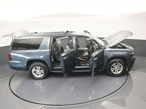 Used 2020 Chevrolet Suburban LT RWD image 82