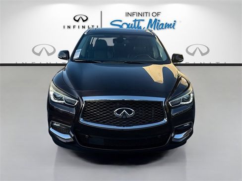 Used 2019 INFINITI QX60 Luxe w/ Essential Package image 2