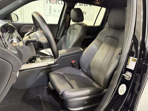 Used 2025 Mercedes-Benz GLB 250 image 10