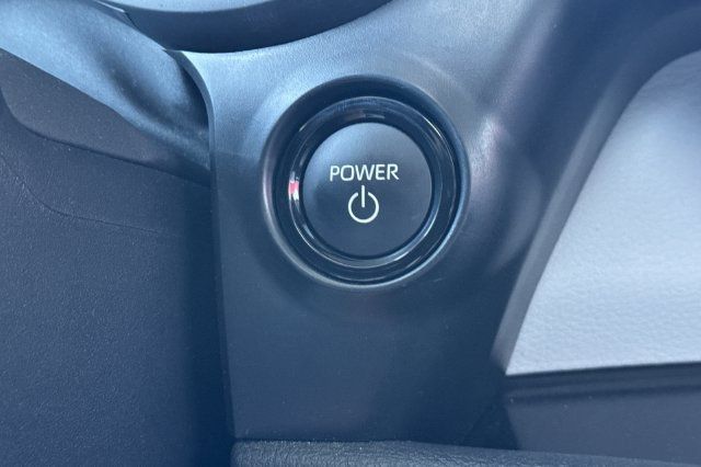 Certified 2026 Toyota Sienna XLE FWD image 28